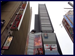 Kabukicho 30 - Godzilla, Toho Bldg